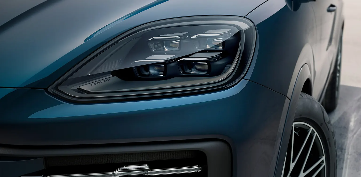 Матричные светодиодные передние фары HD-качества. Porsche Cayenne